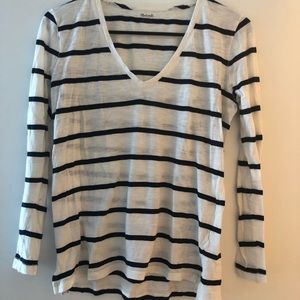 Madewell casual black & white tee size XS